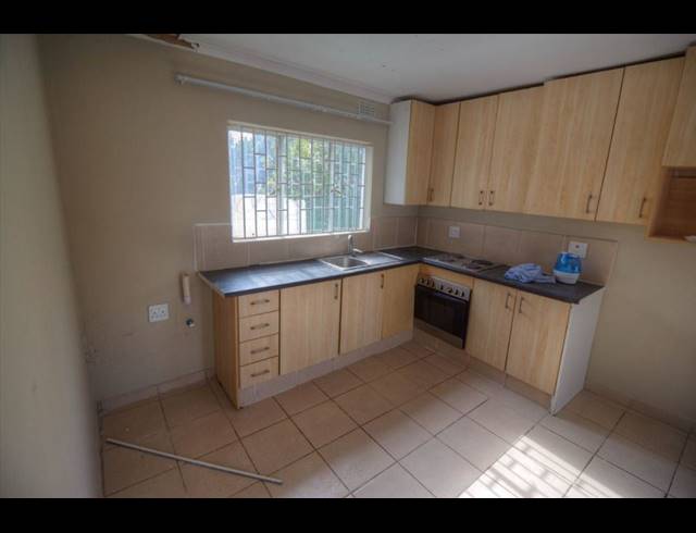 3 BEDROOM HOUSE FOR SALE IN CRESSLAWN